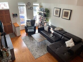 126 Burnett St in Baltimore, MD - Foto de edificio - Building Photo