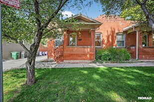 521 E Center Ave in Denver, CO - Building Photo