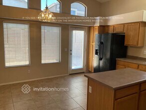 8370 W Salter Dr in Peoria, AZ - Building Photo - Building Photo