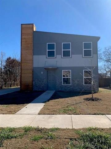 1420 E Arlington Ave in Fort Worth, TX - Building Photo