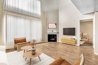 Tremont Apartments in Los Angeles, CA - Building Photo - Building Photo