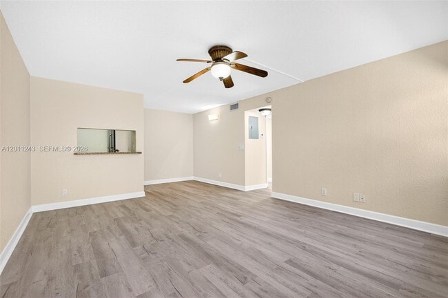 property at 1028 Twin Lakes Dr