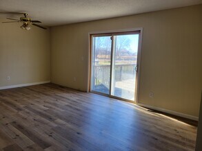 11024 Swallow St NW in Coon Rapids, MN - Building Photo - Building Photo