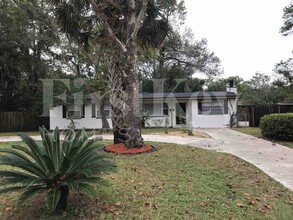 2140 E Rd in Jacksonville, FL - Building Photo - Building Photo