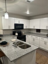 Prairie at Chaffee Crossing in Barling, AR - Foto de edificio - Building Photo