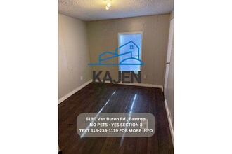6190 Van Buron Rd in Bastrop, LA - Building Photo - Building Photo