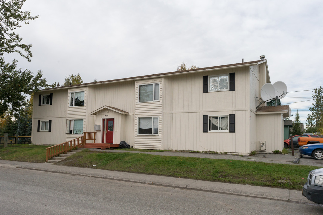 4101 Peterkin Ave in Anchorage, AK - Building Photo