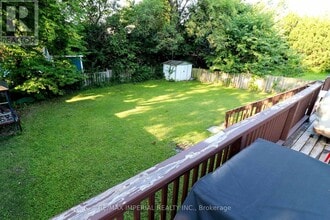 329 Homewood Ave in Toronto, ON - Building Photo - Building Photo