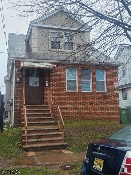 property at 31 W 18th St