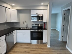 1125 Harmony Rd in Baden, PA - Foto de edificio - Building Photo