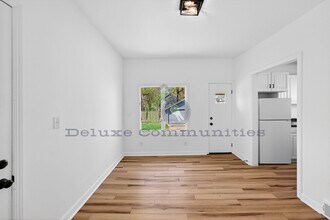 851 Worden St SE in Grand Rapids, MI - Foto de edificio - Building Photo