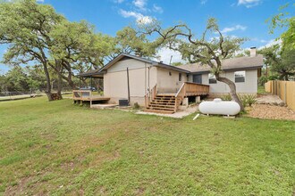 634 Flatrock Dr in Canyon Lake, TX - Building Photo - Building Photo