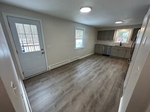 1444 Stafford Rd, Unit A in Storrs Mansfield, CT - Building Photo - Building Photo