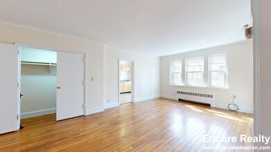 550 Belmont St, Unit 23 in Watertown, MA - Foto de edificio - Building Photo