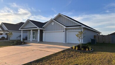 6298 Forest Bay Ave in Gulf Breeze, FL - Foto de edificio - Building Photo