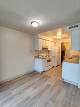 325 N Fillmore St in Kennewick, WA - Building Photo - Building Photo