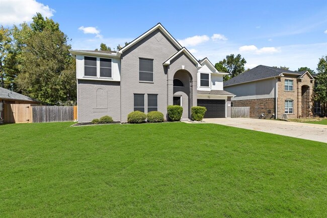 property at 6806 Dillon Dr