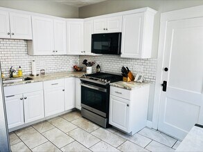 72 Evans St, Unit #76 in Medford, MA - Building Photo - Building Photo