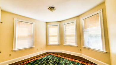 7 Alcott St, Unit 1 in Boston, MA - Building Photo - Building Photo