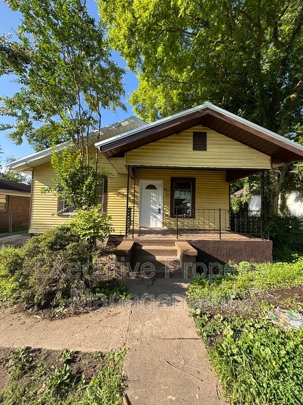 property at 513 62nd St