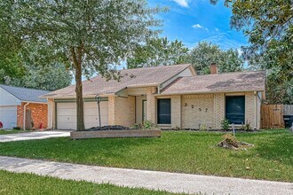 3527 Acorn Springs Ln in Spring, TX - Building Photo - Building Photo