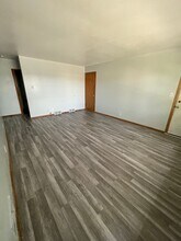 10828 W Grant St in West Allis, WI - Building Photo - Building Photo