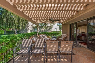 343 Forest Hills Dr in Rancho Mirage, CA - Building Photo - Building Photo