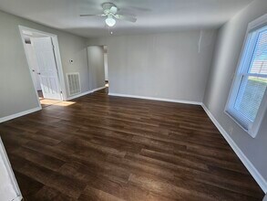 219 W Adams Ave in Lebanon, TN - Building Photo - Building Photo