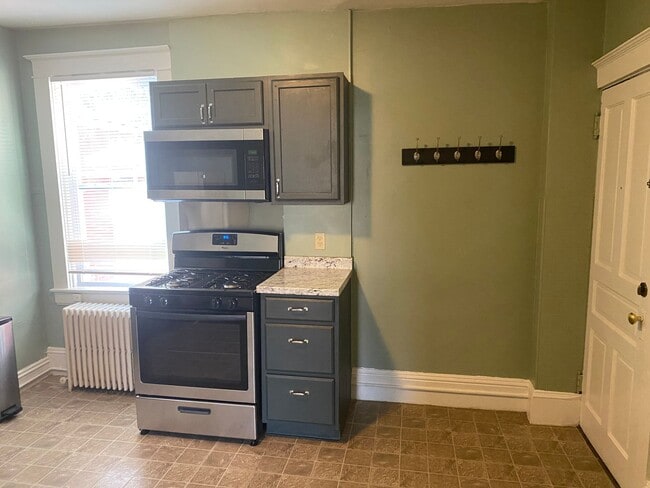 624 E King St in Lancaster, PA - Building Photo - Building Photo