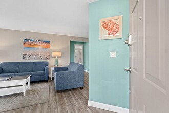 2805B N Ocean Blvd in Myrtle Beach, SC - Building Photo - Building Photo