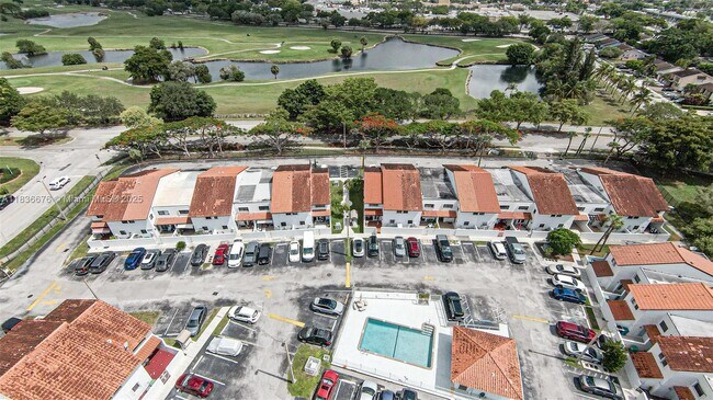 6211 SW 138th Ct in Miami, FL - Building Photo - Building Photo