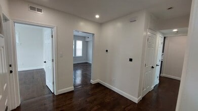 69 Mora St, Unit Apt 3 in Boston, MA - Building Photo - Building Photo