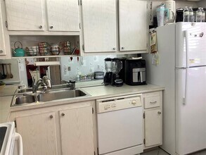 4284 Deste Ct in Greenacres, FL - Building Photo - Building Photo