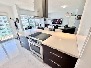 3410 Galt Ocean Dr in Fort Lauderdale, FL - Foto de edificio - Building Photo