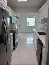 5904 Cedar Cir in Tamarac, FL - Building Photo - Building Photo