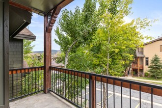 5501 Lillehammer Ln in Park City, UT - Building Photo - Building Photo