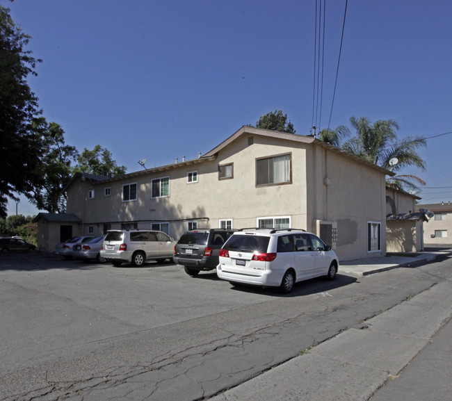 12692 Flower St in Garden Grove, CA - Building Photo - Building Photo