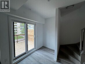 19 CALAMINT Ln in Toronto, ON - Building Photo - Building Photo