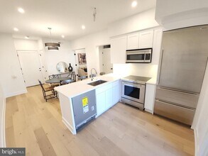 8610 Evergreen Pl in Philadelphia, PA - Building Photo - Building Photo