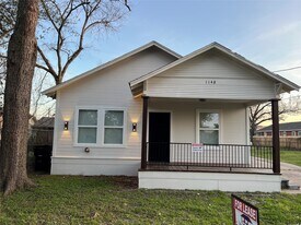 1148 Panama St in Houston, TX - Building Photo