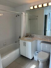 333 E 34th St in New York, NY - Foto de edificio - Building Photo