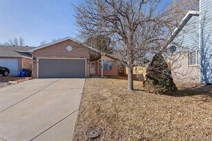 4149 S Lewiston St in Aurora, CO - Building Photo