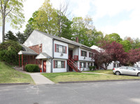 Little River Crossing Apartments in Westfield, MA - Building Photo - Building Photo