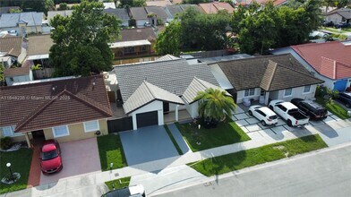 15882 SW 138th Ct in Miami, FL - Building Photo - Building Photo