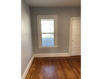 588 Brock Ave-Unit -2N in New Bedford, MA - Building Photo - Building Photo