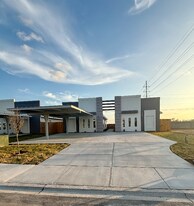 3012 West Dr in Edinburg, TX - Building Photo