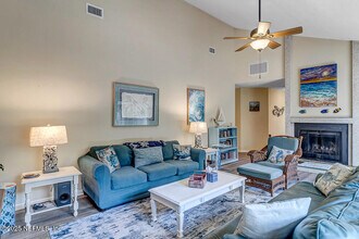 1908 Sea Oats Dr in Atlantic Beach, FL - Building Photo - Building Photo