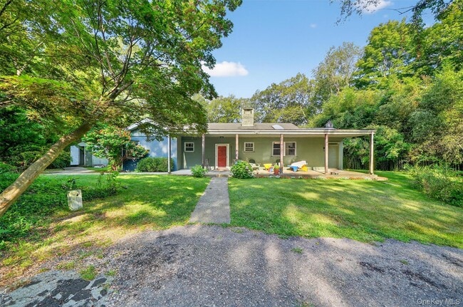 property at 148 Teatown Rd
