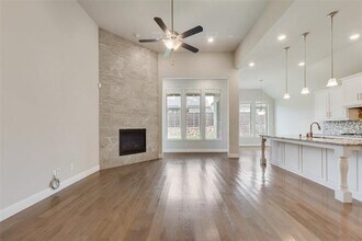 8237 Centipede Ct in Dallas, TX - Building Photo - Building Photo