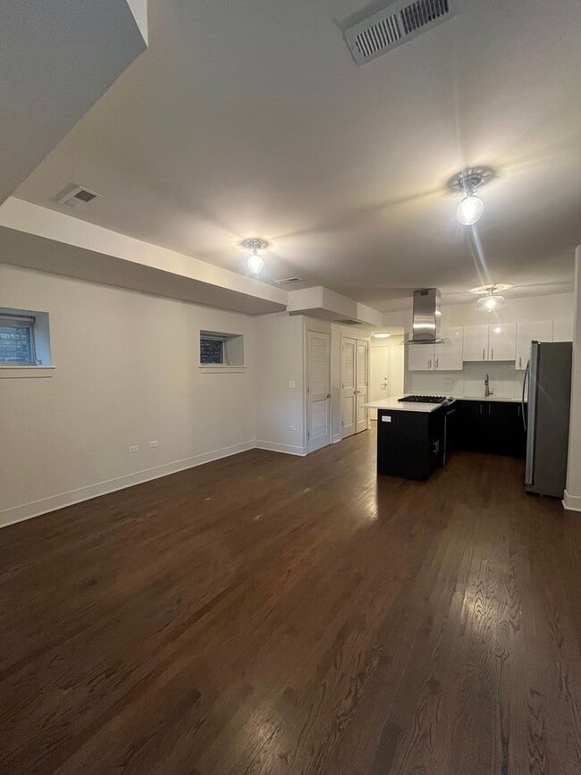 1418 W Addison St in Chicago, IL - Building Photo - Building Photo